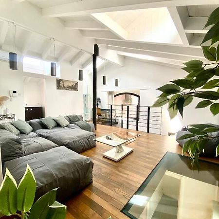 Luxury Industrial Apt Vicino Al Centro Con Garage 브레시아 외부 사진