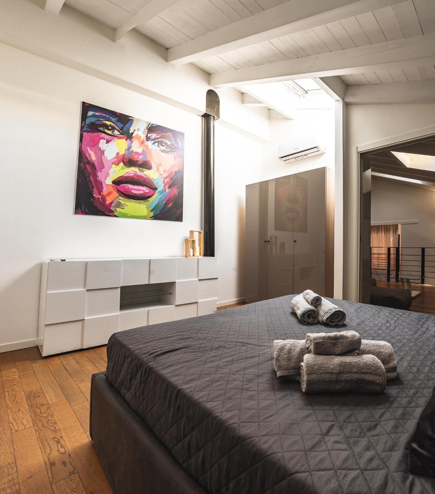 Luxury Industrial Apt Vicino Al Centro Con Garage 브레시아 외부 사진